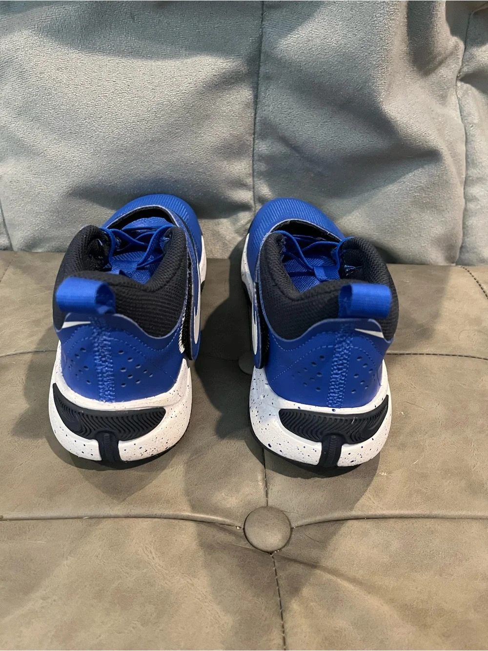 Nike Kids Unisex Blue and White Velcro Athletic Sneakers